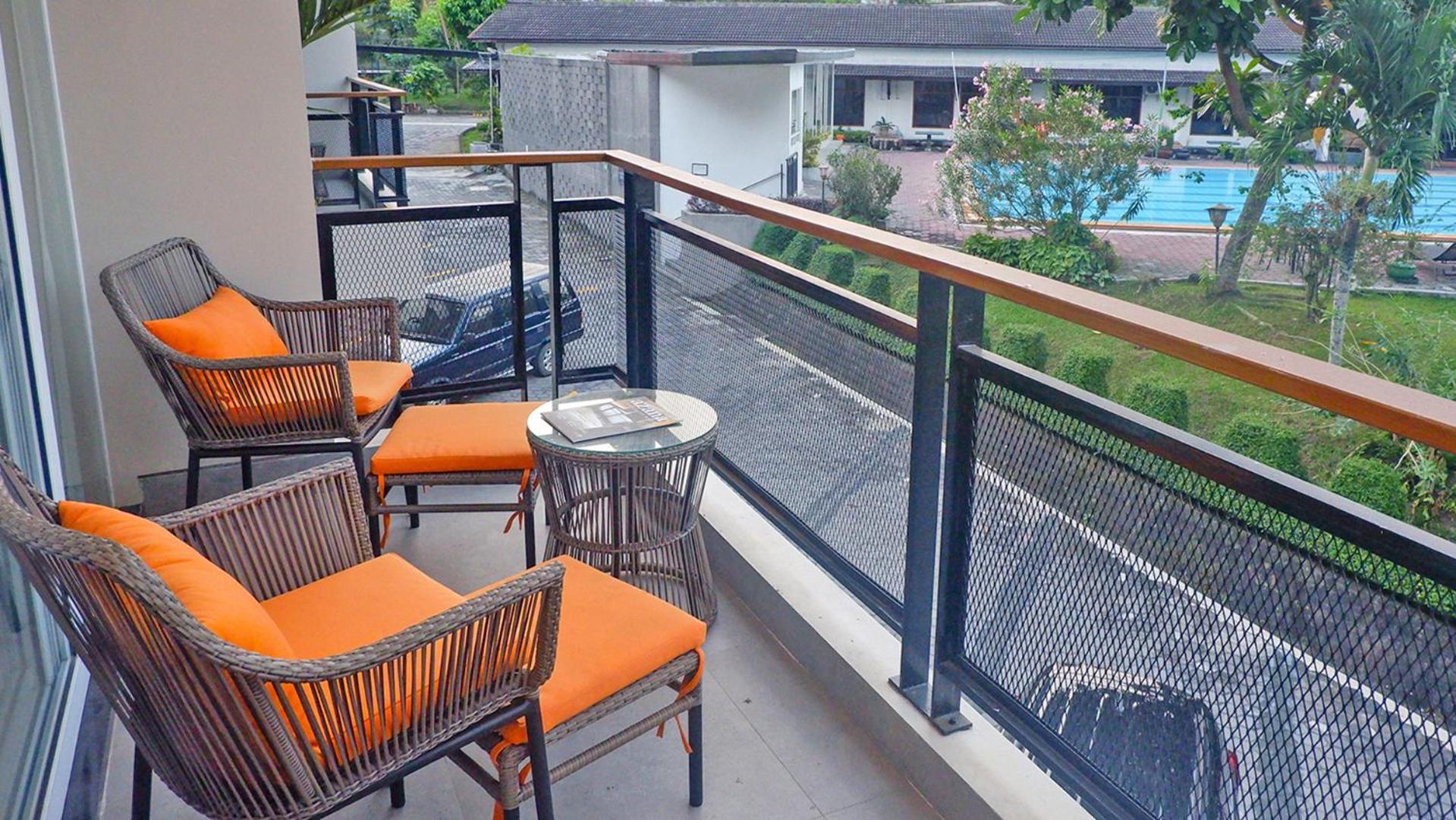 Front One Resort Magelang Exterior foto
