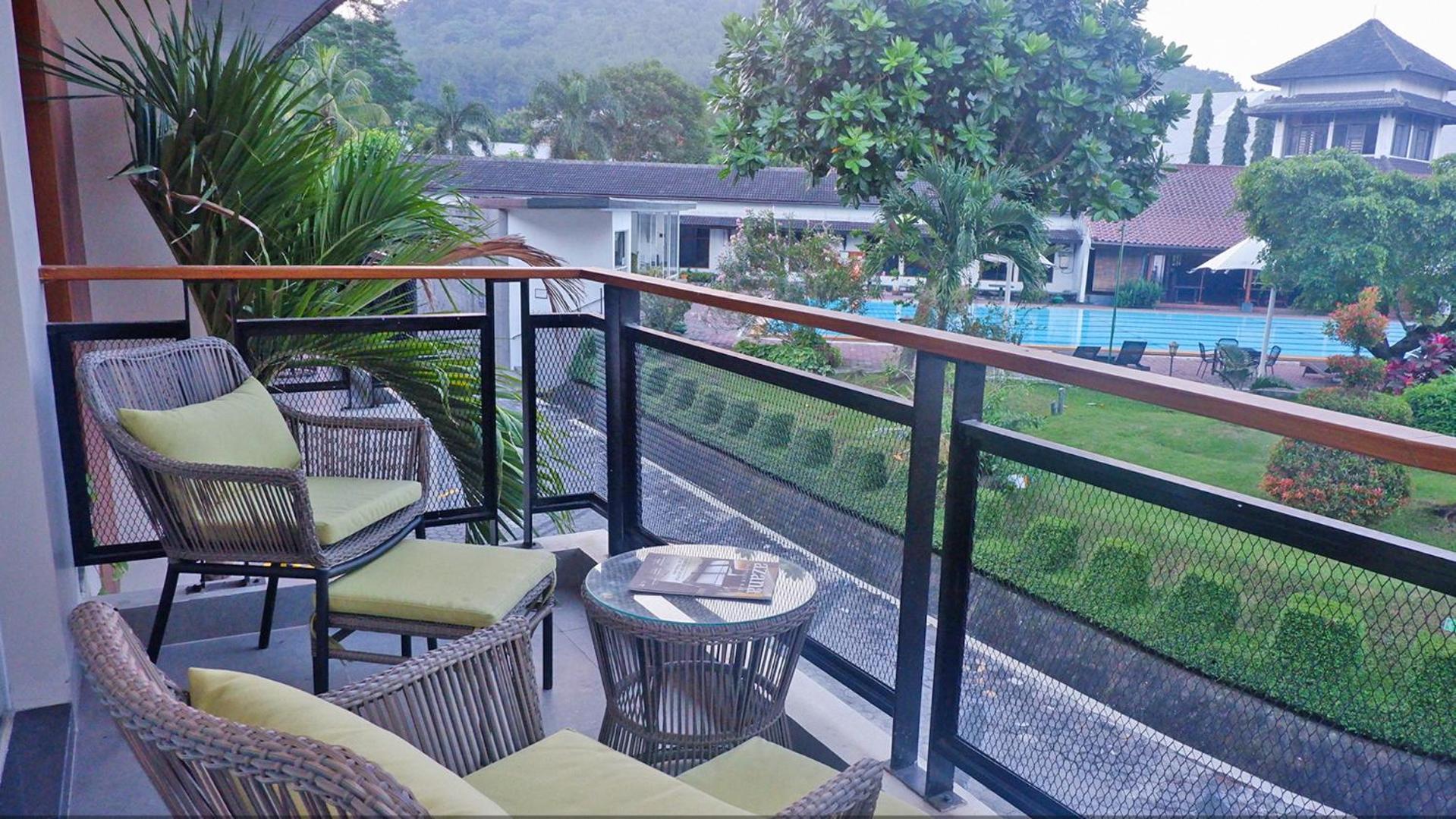 Front One Resort Magelang Exterior foto