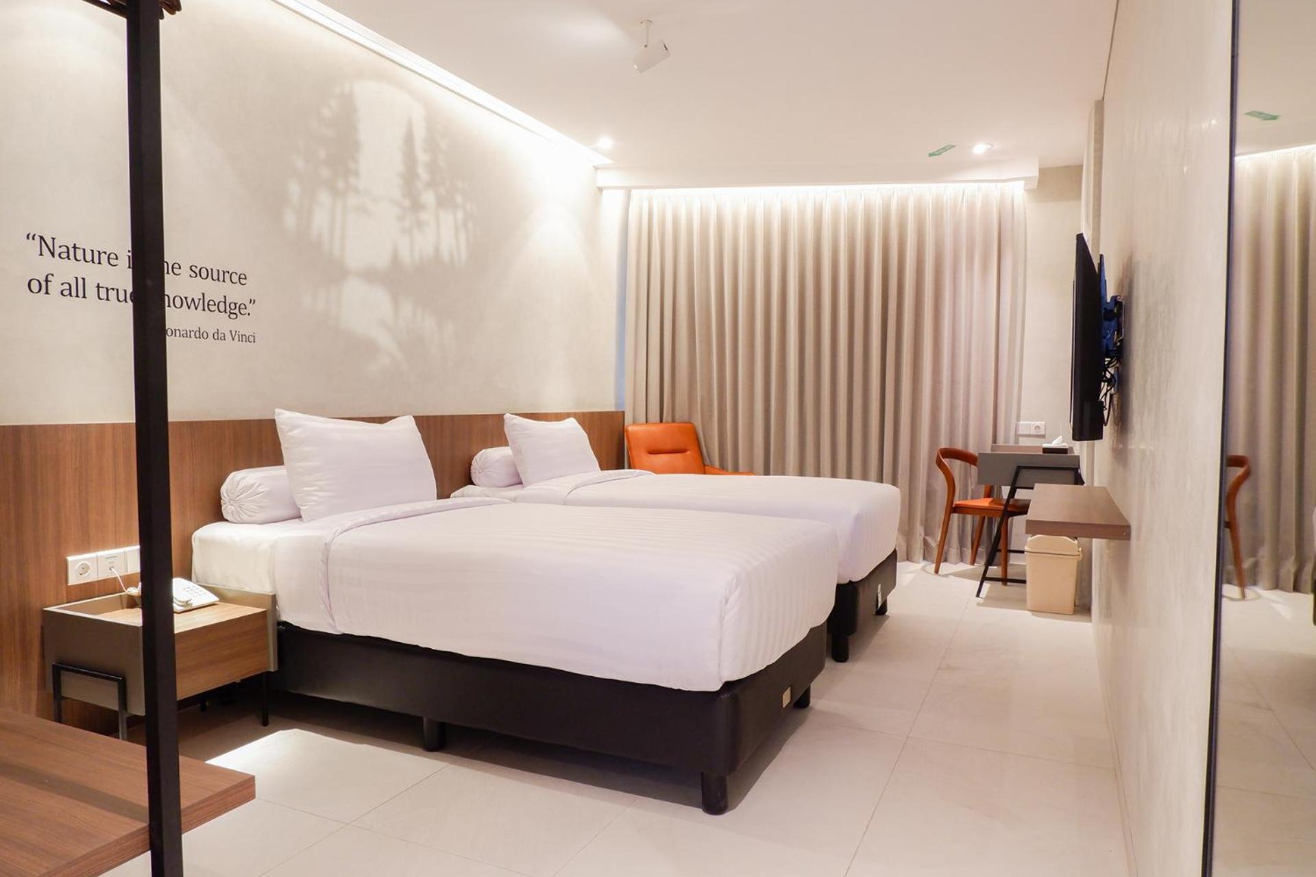 Front One Resort Magelang Exterior foto